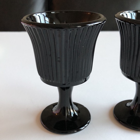 Vintage MCM Black Onyx Glass Goblets Sherry Cordials (Set of 2) - Picture 3 of 5